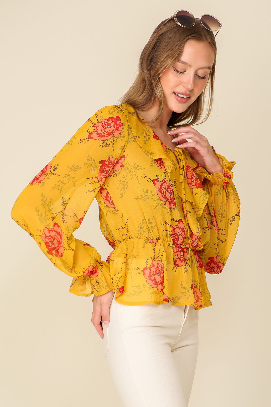 ROMANCE NOVEL FLORAL BLOUSE