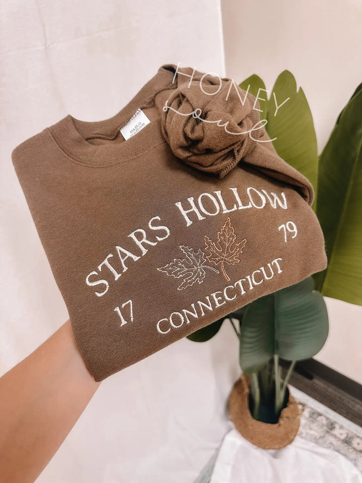 STARS HOLLOW SWEATSHIRT