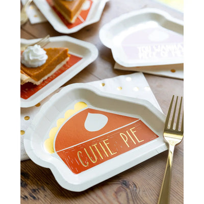 PIE SHAPED PAPER PLATES