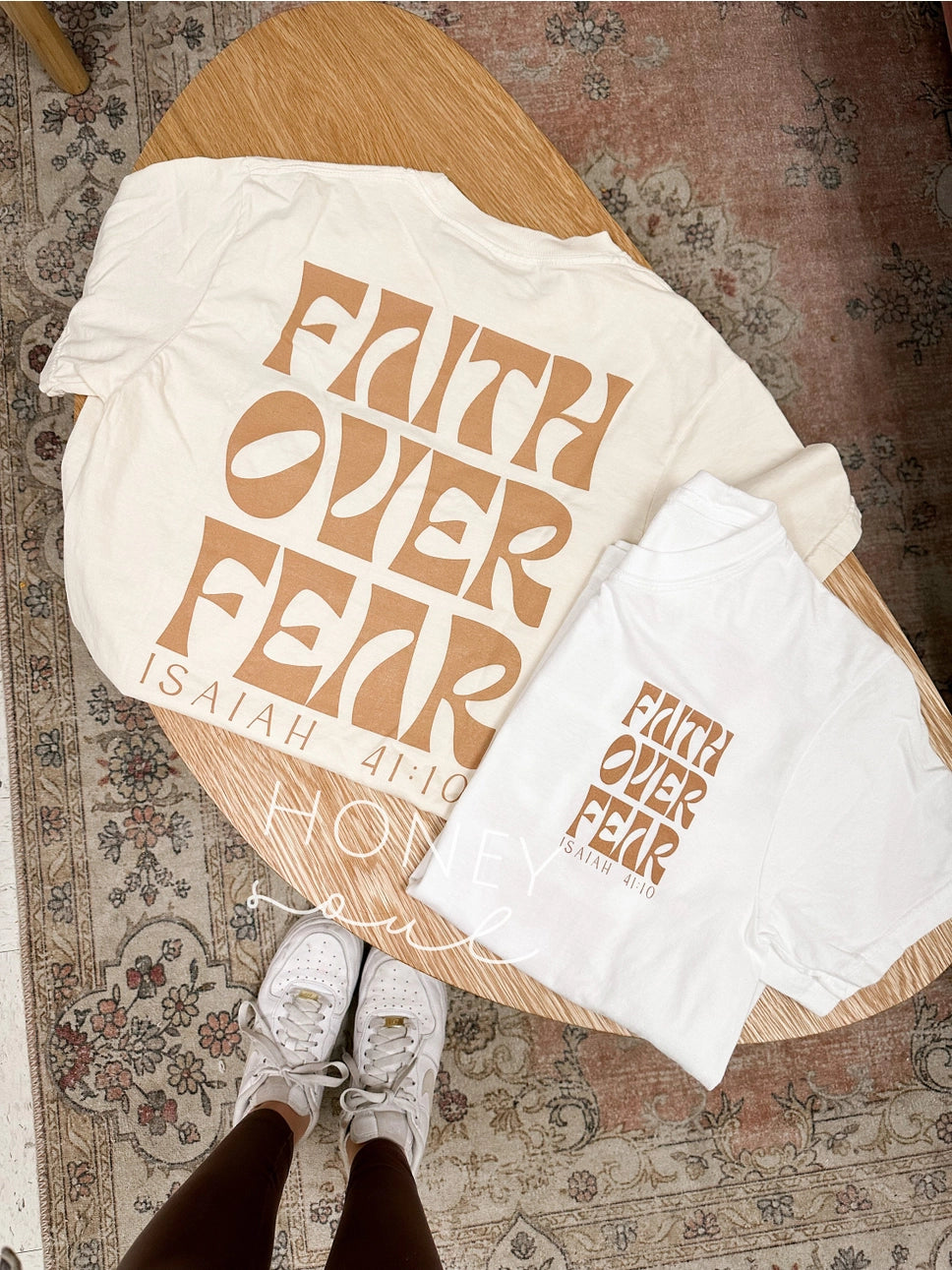 FAITH OVER FEAR GRAPHIC TEE