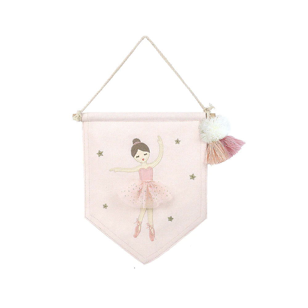 BALLERINA WALL BANNER