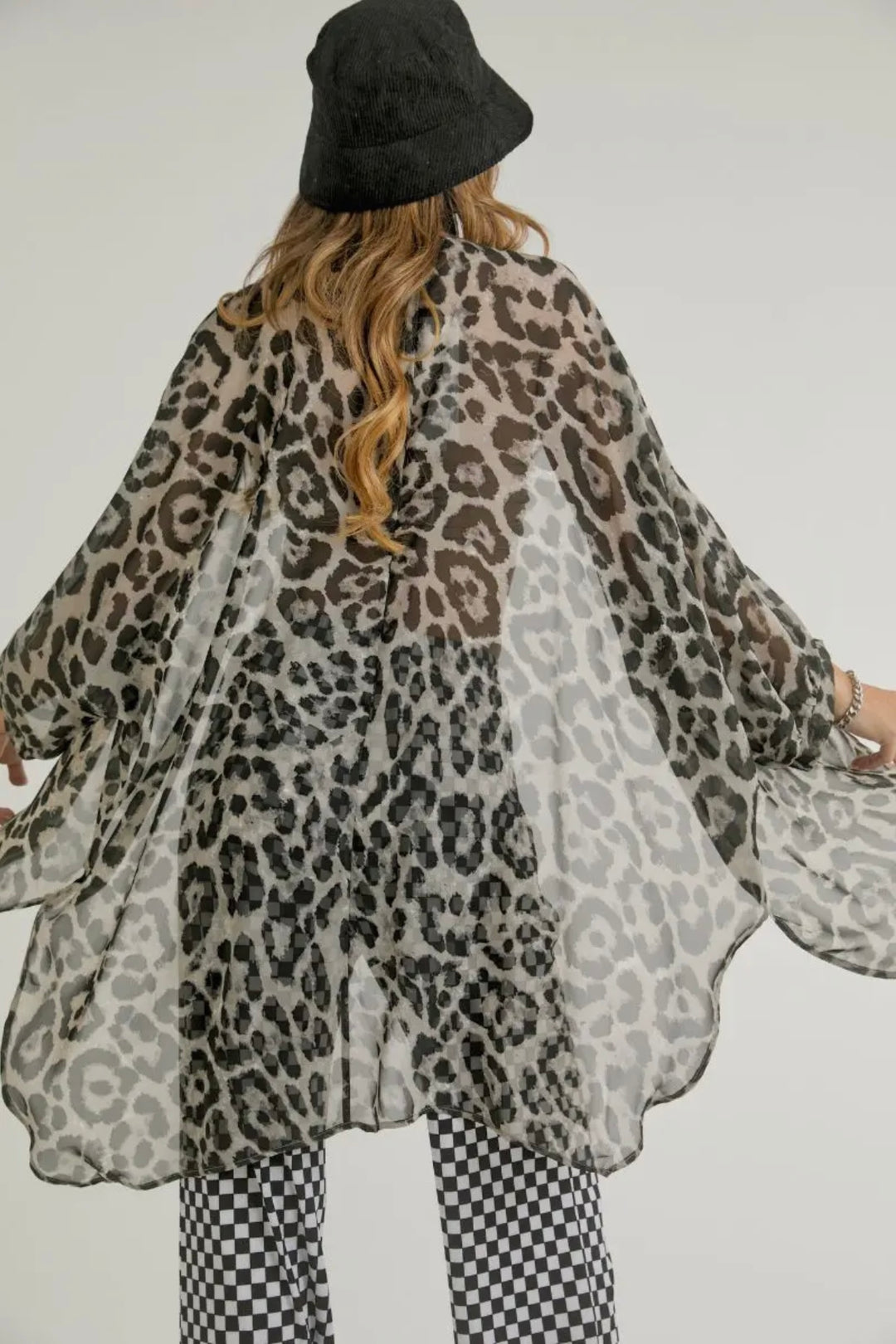 LEOPARD PRINT KIMONO - BLACK