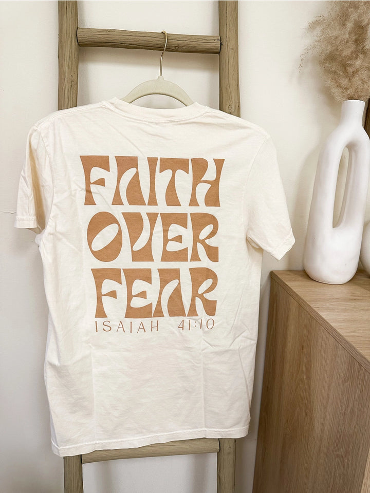 FAITH OVER FEAR GRAPHIC TEE