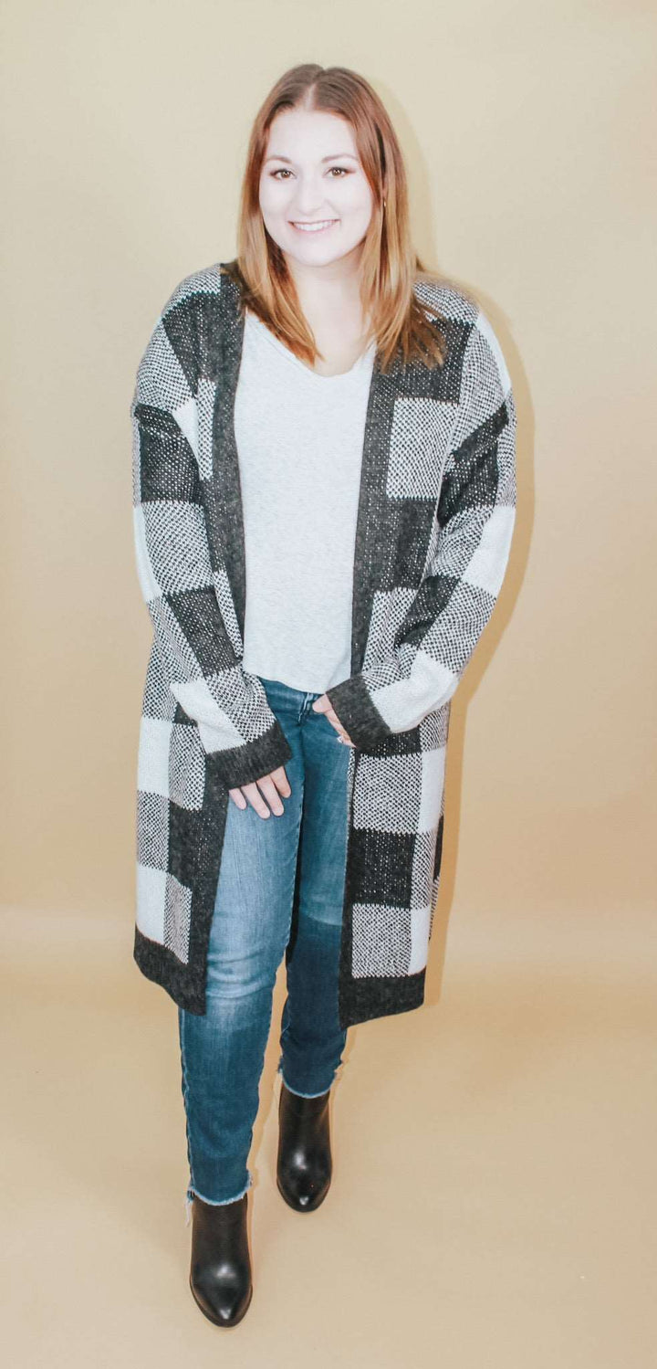 ASPEN CHECKERED CARDIGAN