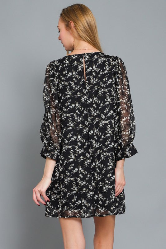 ROMANI TEXTURED FLORAL SHIFT DRESS