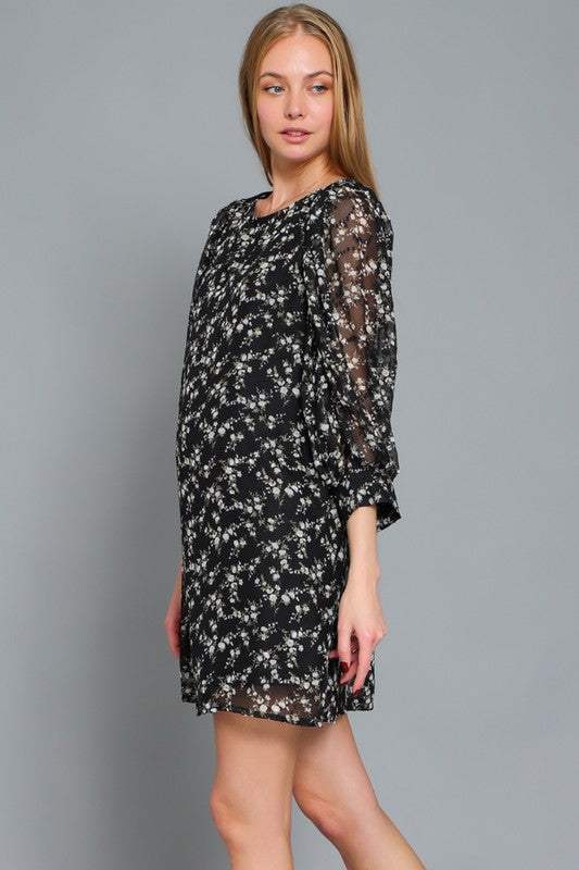 ROMANI TEXTURED FLORAL SHIFT DRESS