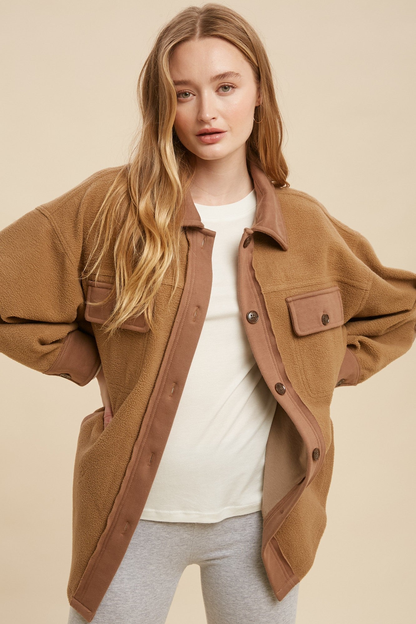 TANAN POCKETED BUTTON DOWN FLEECE SHACKET - LATTE