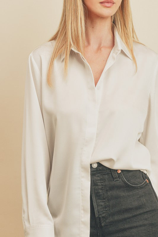KNOW IT ALL - PEARL BUTTON DOWN BLOUSE