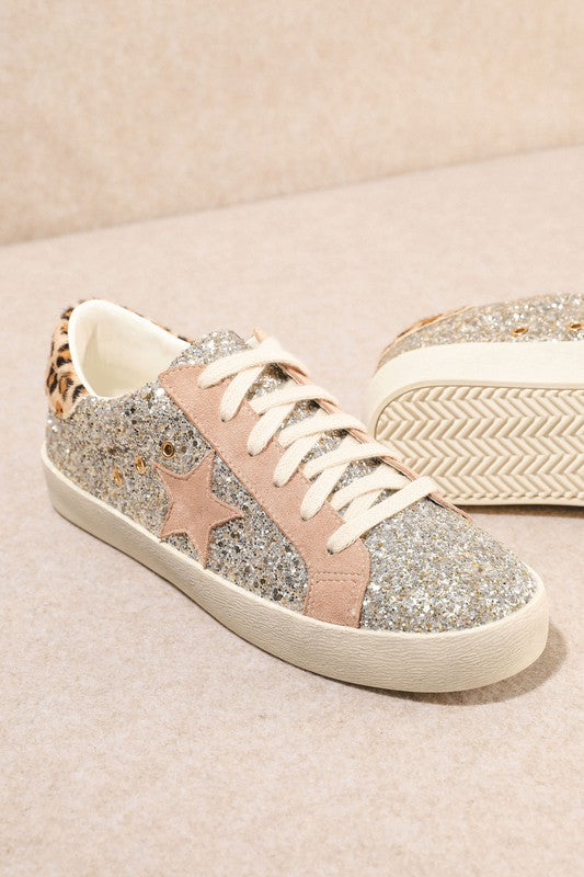 SKYLAR LIGHT GOLD SNEAKER