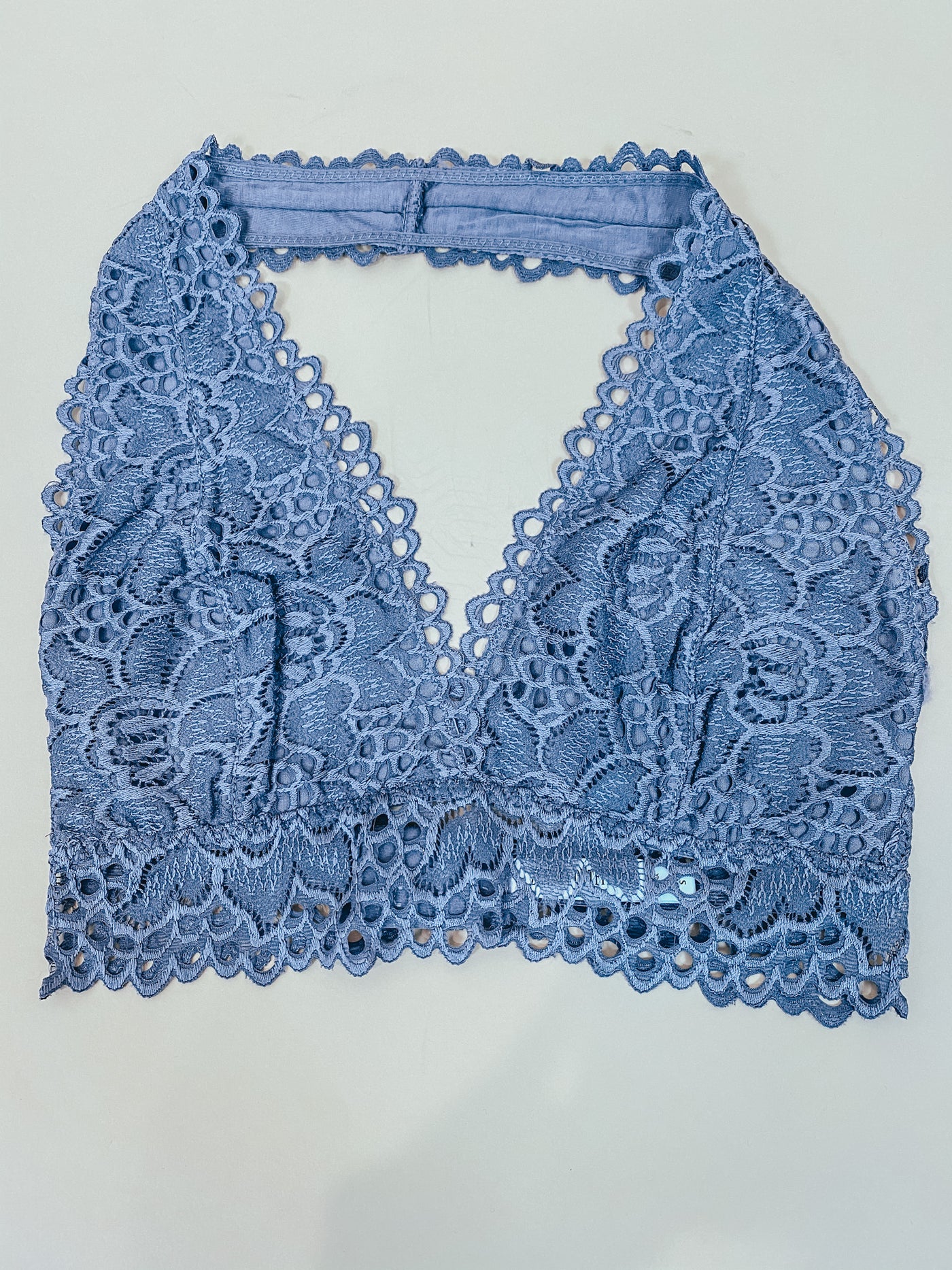 ZOE LACE HALTER BRALETTE - LILAC