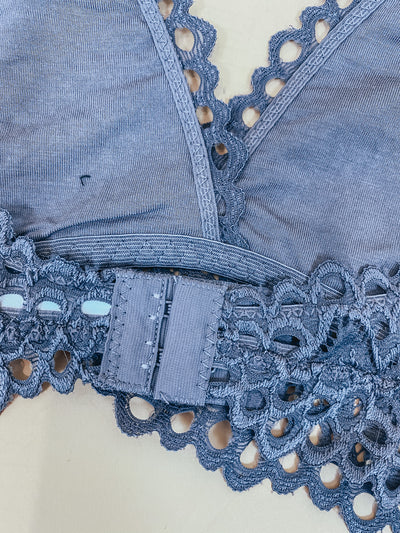 ZOE LACE HALTER BRALETTE - LILAC