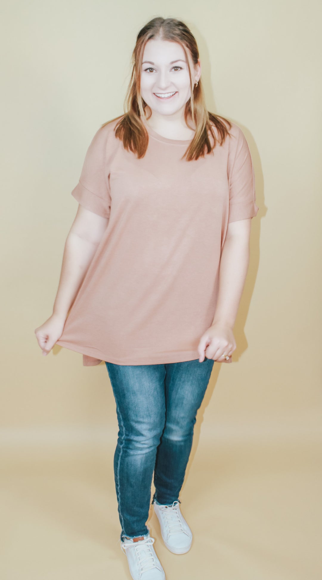 SAMMY ROUND NECK TEE - EGG SHELL