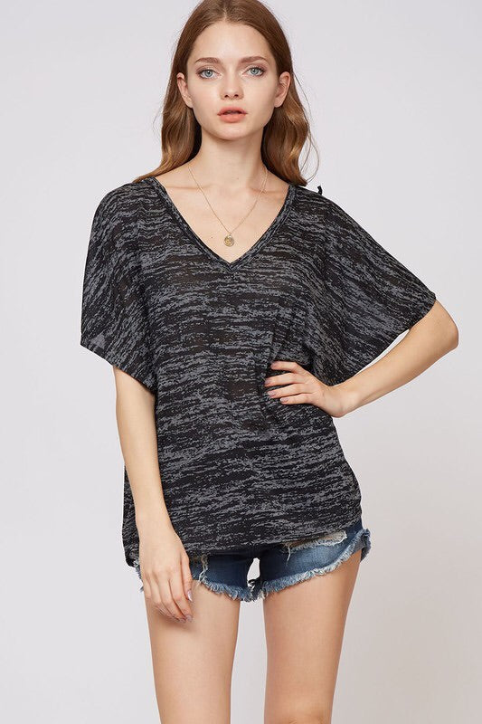 YOUNG HEARTS TASSEL TEE - Brinisity